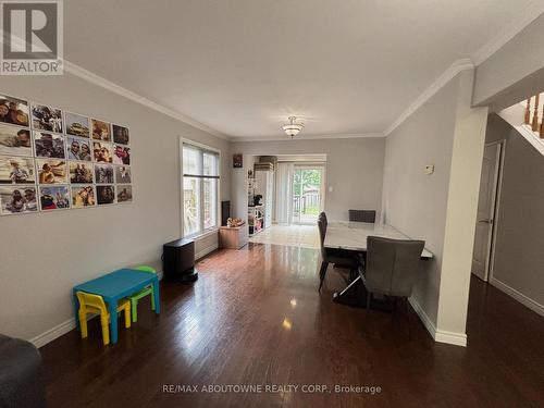 3072 Patrick Crescent, Mississauga, ON 