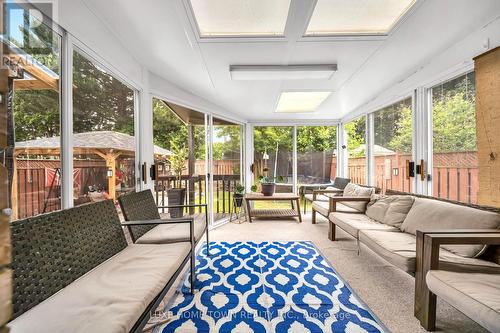 27 Fraserwood Court, Cambridge, ON 