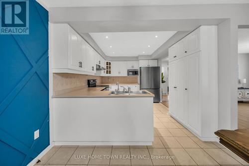 27 Fraserwood Court, Cambridge, ON 