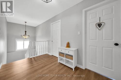 27 Fraserwood Court, Cambridge, ON 