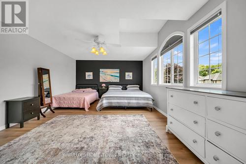 27 Fraserwood Court, Cambridge, ON 