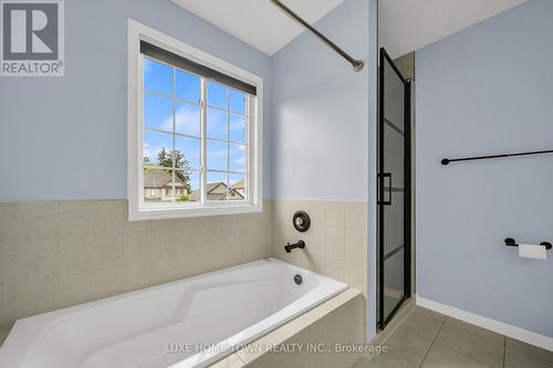27 Fraserwood Court, Cambridge, ON 