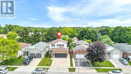 27 Fraserwood Court, Cambridge, ON 