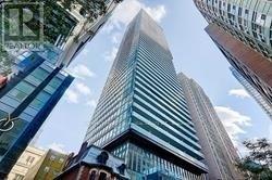 506 - 15 GRENVILLE STREET  Toronto, ON M4Y 0B9