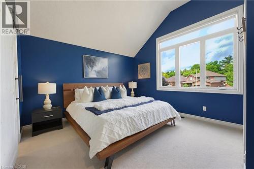 9 Burnside Drive, Ayr, ON 