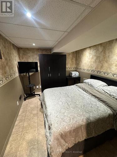 39 Reid Avenue N, Hamilton, ON 