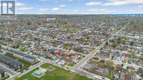 39 Reid Avenue N, Hamilton, ON 