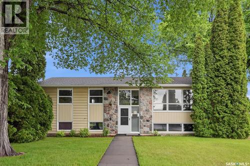 21 Bateman Crescent, Saskatoon, SK 