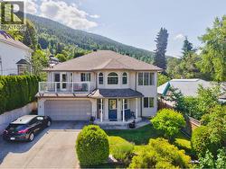 906 Observatory Street  Nelson, BC V1L 4Z5