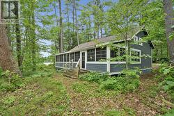 3 - 1037 SNIDERS BAY ROAD  Gravenhurst (Muskoka (S)), ON P1P 1R2