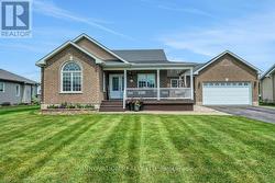 27 CHRISTIE LANE  North Dundas, ON K0C 2K0