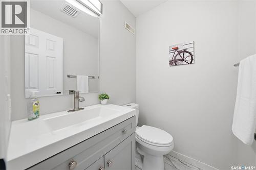 446 Perehudoff Crescent, Saskatoon, SK 