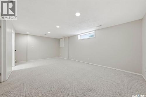 446 Perehudoff Crescent, Saskatoon, SK 