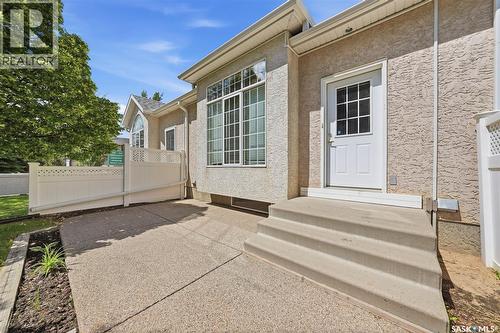 446 Perehudoff Crescent, Saskatoon, SK 