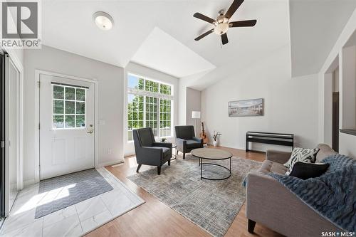 446 Perehudoff Crescent, Saskatoon, SK 