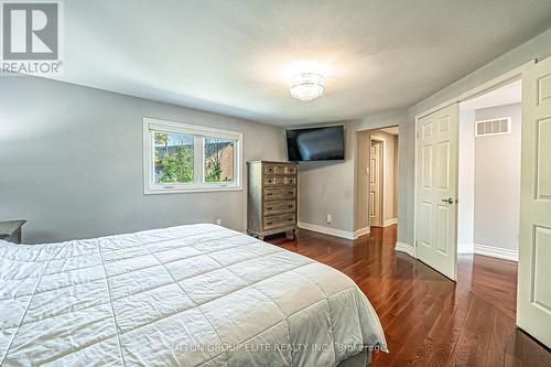 298 Fredericksburg Court, Mississauga, ON 