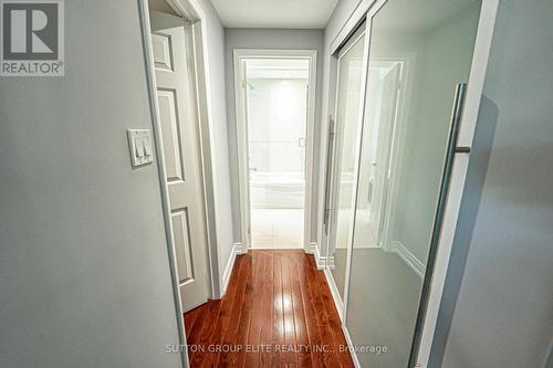 298 Fredericksburg Court, Mississauga, ON 