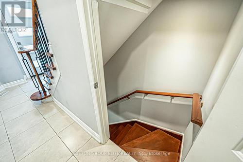 298 Fredericksburg Court, Mississauga, ON 