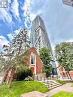 2303 - 609 SHERBOURNE STREET  Toronto, ON M4X 0A4