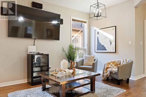 16 Cody Avenue, Whitby, ON 