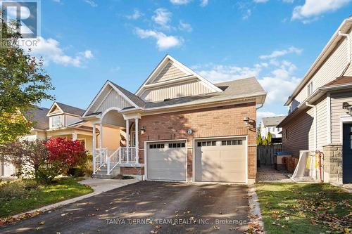 16 Cody Avenue, Whitby, ON 