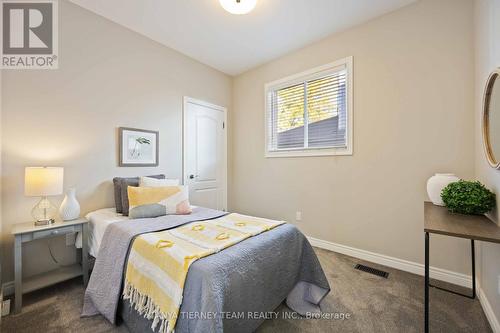 16 Cody Avenue, Whitby, ON 