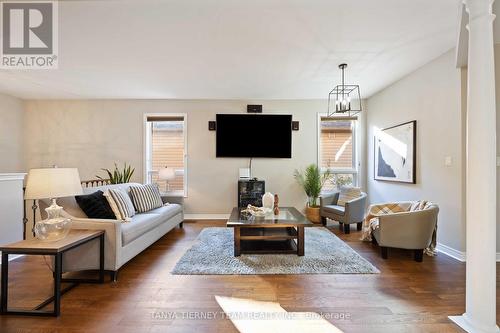 16 Cody Avenue, Whitby, ON 