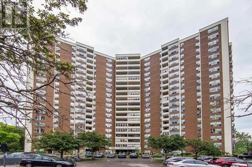 216 - 60 PAVANE LINKWAY  Toronto, ON M3C 1A1