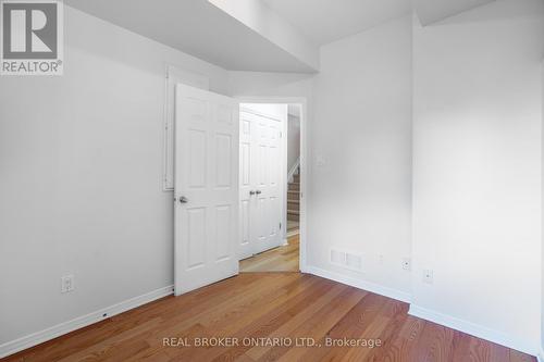 292 London Terrace, Ottawa, ON 