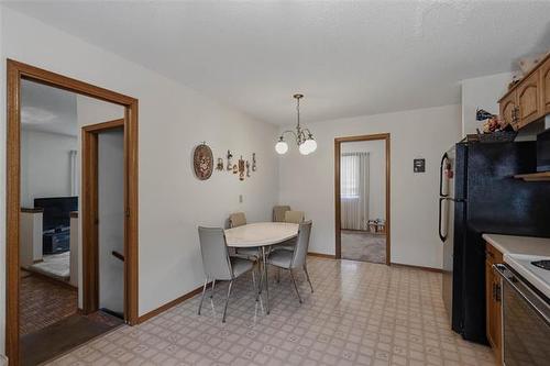 8 Poplar Bay, Stonewall, MB 