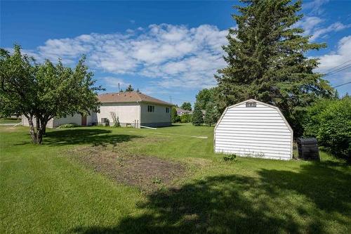 8 Poplar Bay, Stonewall, MB 