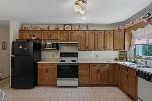 8 Poplar Bay, Stonewall, MB 