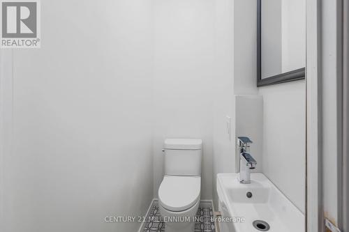 242 Balmoral Avenue N, Hamilton, ON 