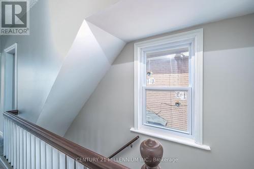 242 Balmoral Avenue N, Hamilton, ON 