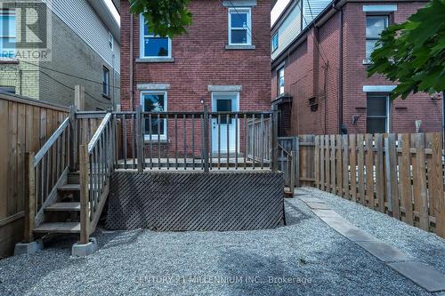 242 Balmoral Avenue N, Hamilton, ON 