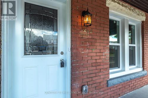 242 Balmoral Avenue N, Hamilton, ON 