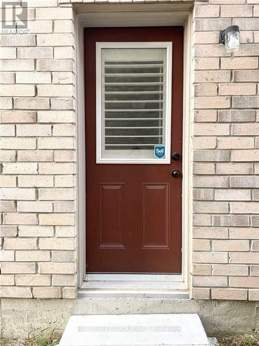 27 BROWNSBERGER ROAD , Whitchurch-Stouffville, Ontario L4A 4P6 2