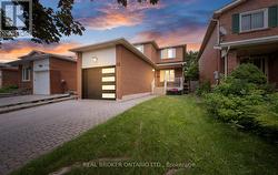 52 VIVALDI CRESCENT  Brampton, ON L6Y 2S2