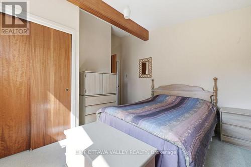 31 Claremount Road, Deep River, ON 
