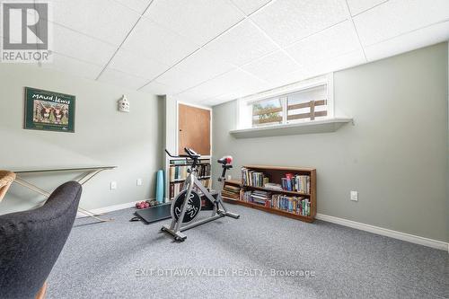 31 Claremount Road, Deep River, ON 