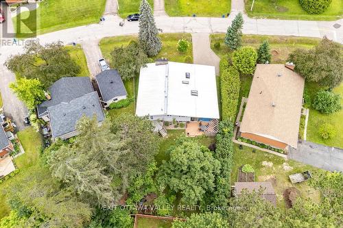 31 Claremount Road, Deep River, ON 