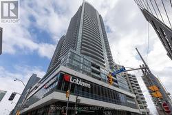 2204 - 89 DUNFIELD AVENUE  Toronto, ON M4S 0A4