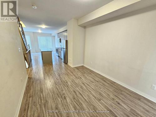 1613 Pleasure Valley Path, Oshawa, ON 