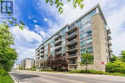 506 - 479 CHARLTON AVENUE  Hamilton, ON L8N 0B4