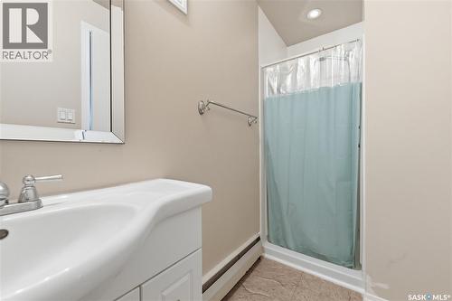 25 Qu'Appelle Drive W, Lumsden, SK 