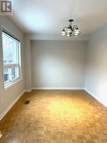 5323 Flatford Road, Mississauga, ON 