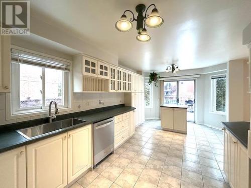 5323 Flatford Road, Mississauga, ON 