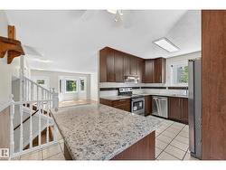 10332 21 AV NW  Edmonton, AB T6J 6B6