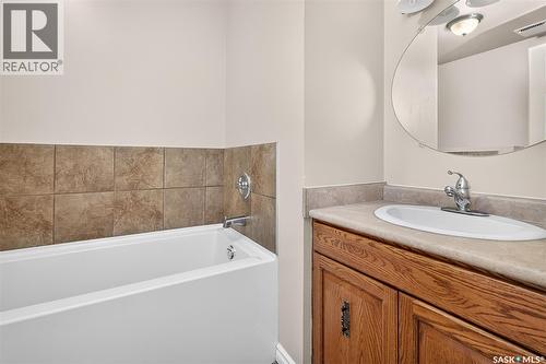 1309 Regal Crescent, Moose Jaw, SK 