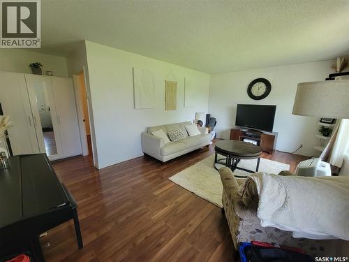 214 5Th Street, Denzil, SK 